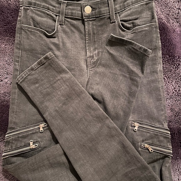 J Brand Black Skinny Jeans - Picture 3 of 5